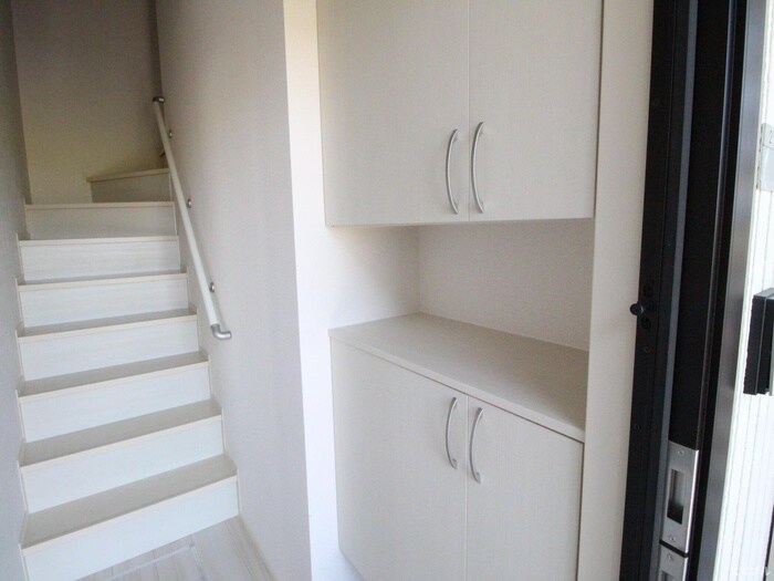 物件内観写真17　(靴箱)