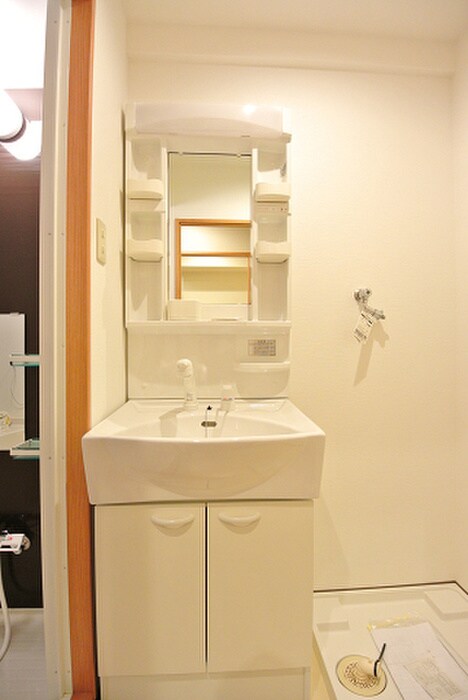 物件内観写真10　(洗面)