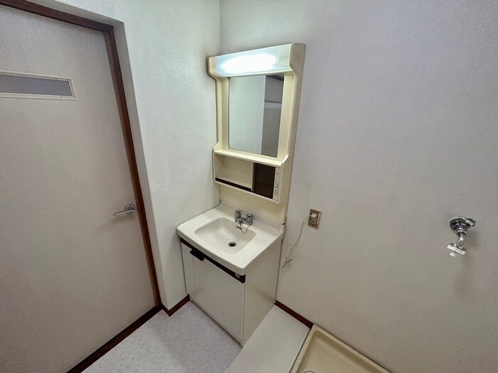 物件内観写真12　(洗面)