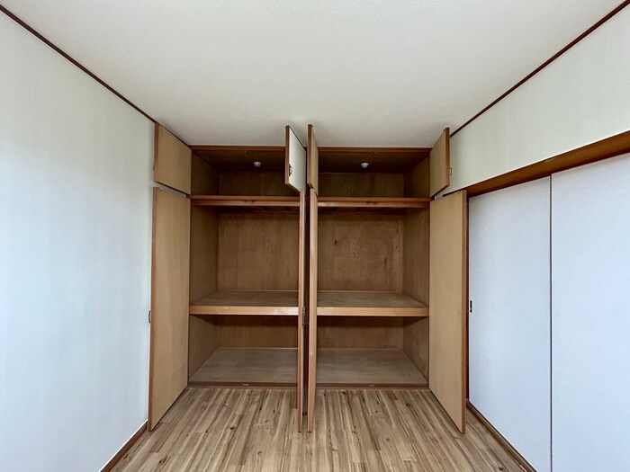 物件内観写真14　(収納)
