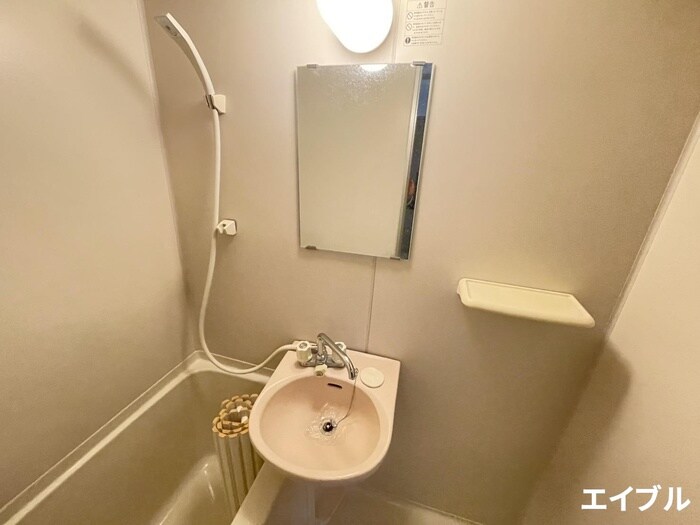 物件内観写真10　(洗面)