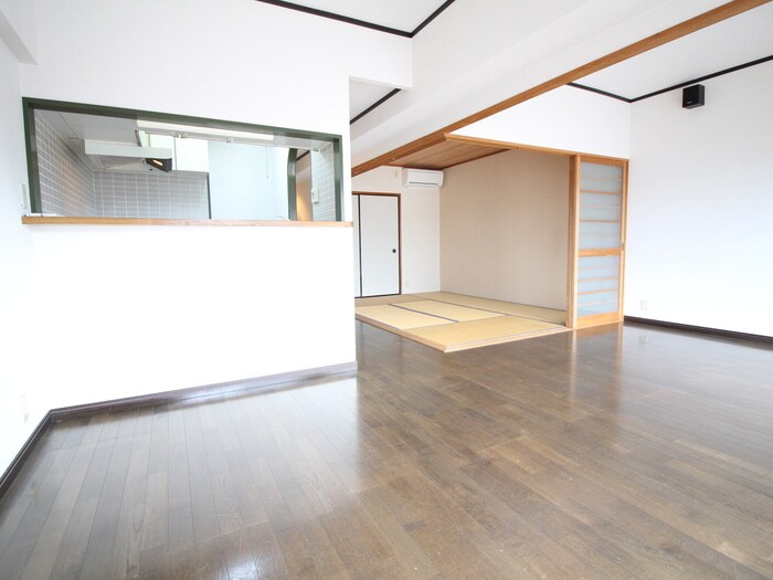 物件内観写真11　(居室)