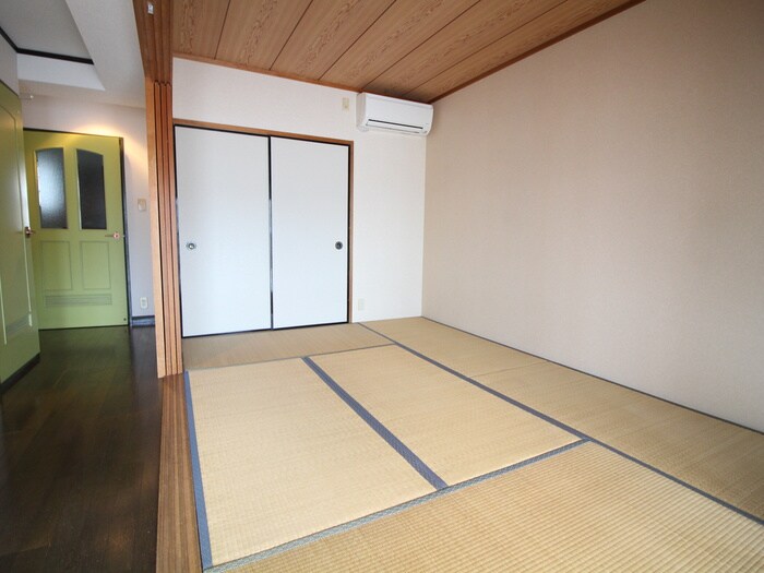 物件内観写真14　(居室)