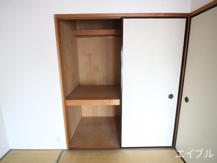 物件内観写真18　(収納)