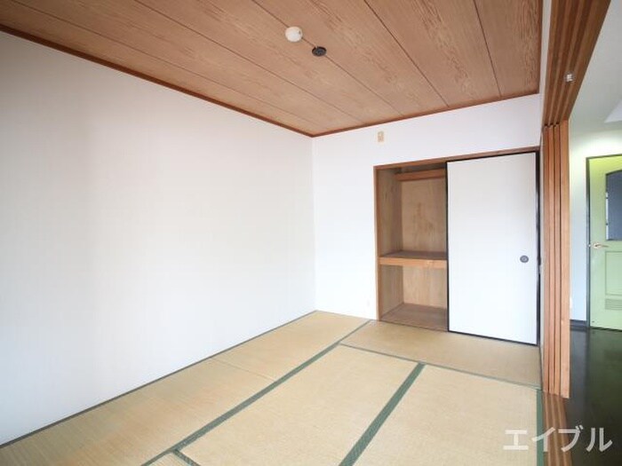 物件内観写真19　(居室)