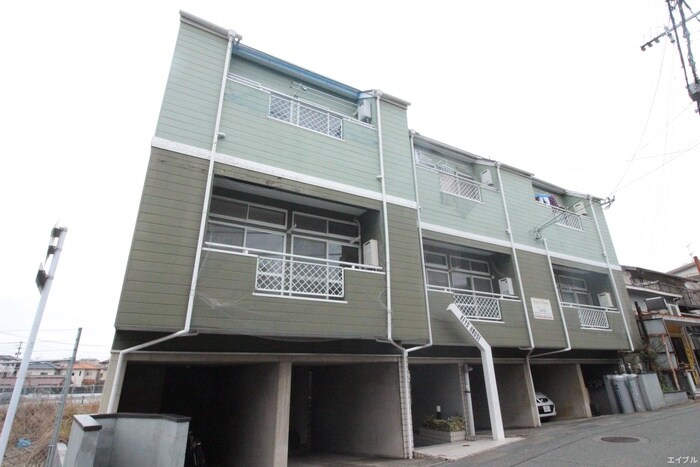 物件外観写真2　(外観写真)