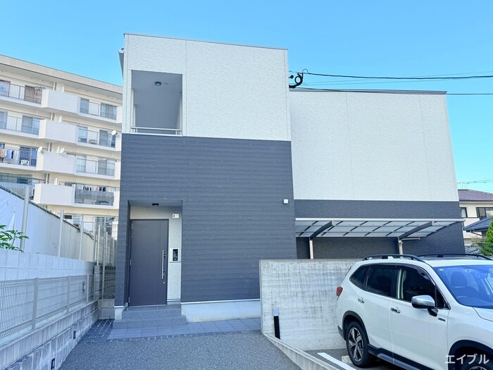 物件外観写真1　(外観写真)