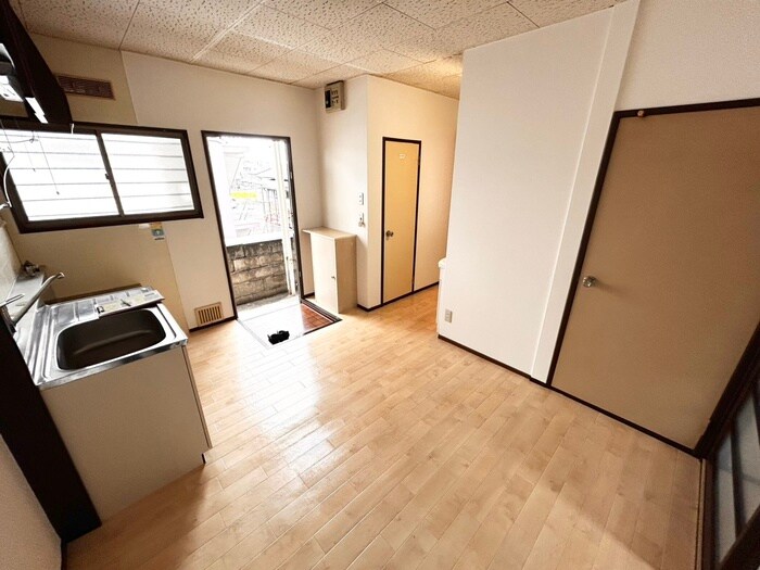 物件内観写真13　(居室)