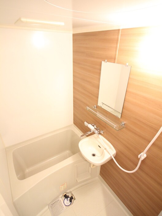 物件内観写真11　(バス／シャワールーム等)