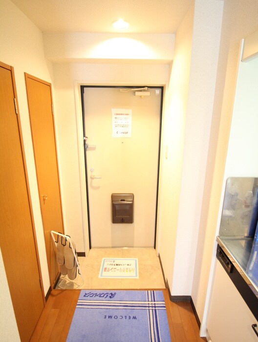 物件内観写真17　(玄関)