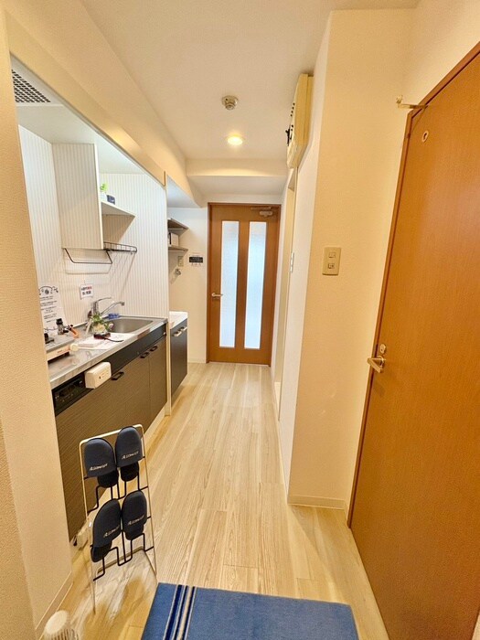 物件内観写真18　(廊下)