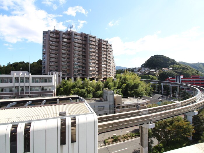 物件内観写真20　(室内からの展望)