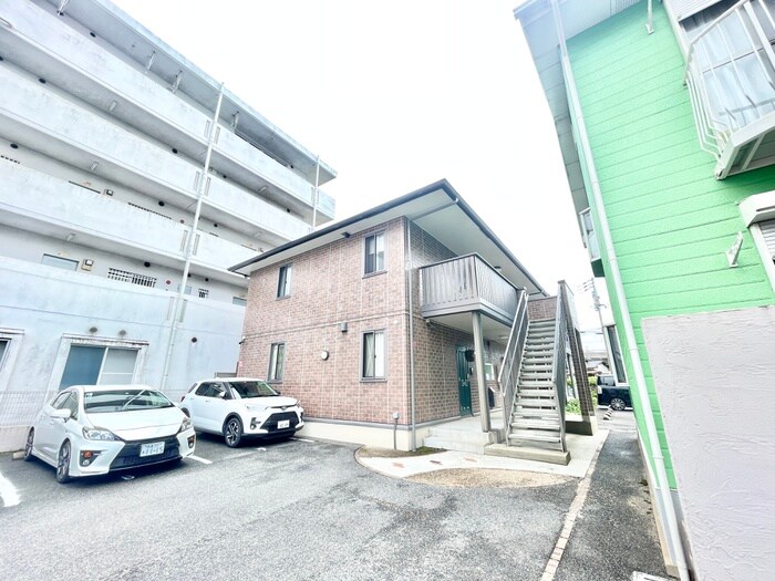 物件外観写真5　(外観写真)