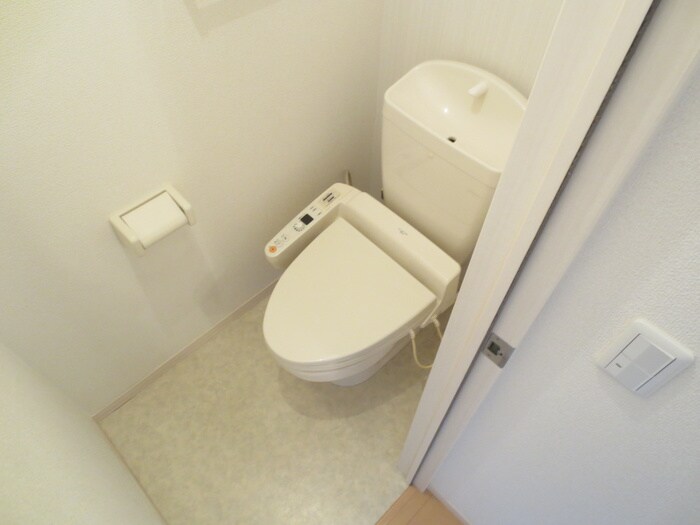 物件内観写真10　(トイレ)