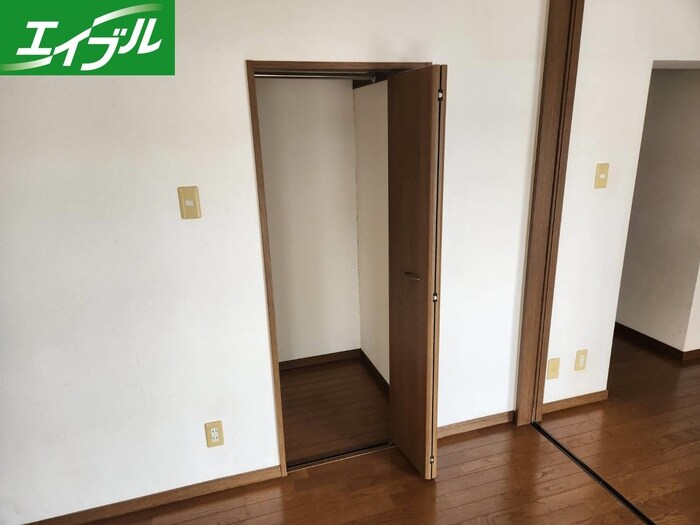 物件内観写真19　(収納)