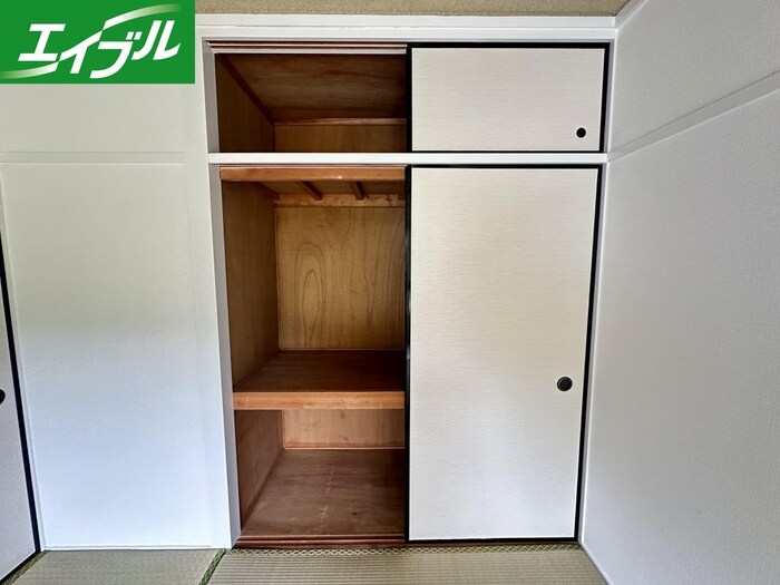 物件内観写真21　(収納)