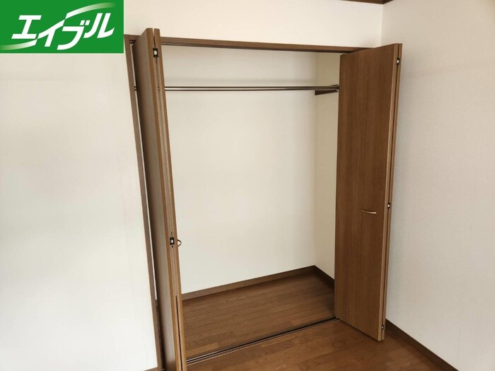 物件内観写真21　(収納)