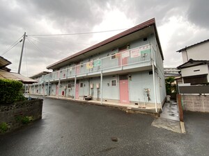 長行ハイツB棟外観写真