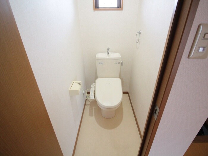 物件内観写真11　(トイレ)