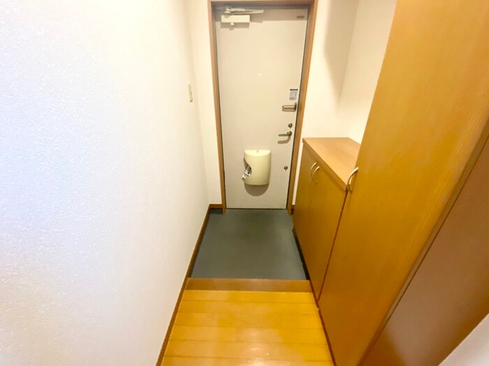 物件内観写真15　(玄関)