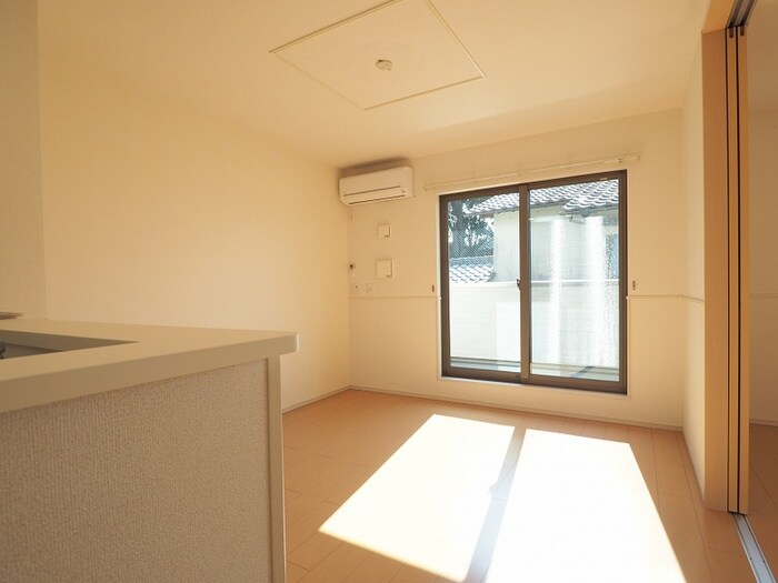 物件内観写真5　(居室)