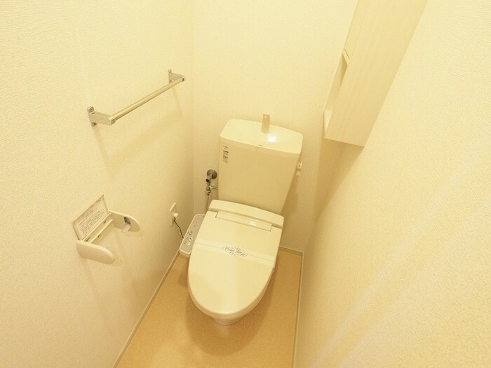 物件内観写真10　(トイレ)