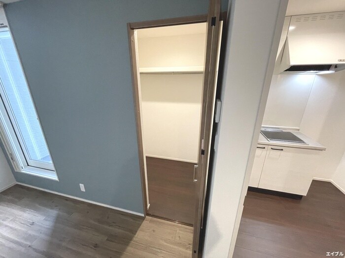 物件内観写真10　(収納)