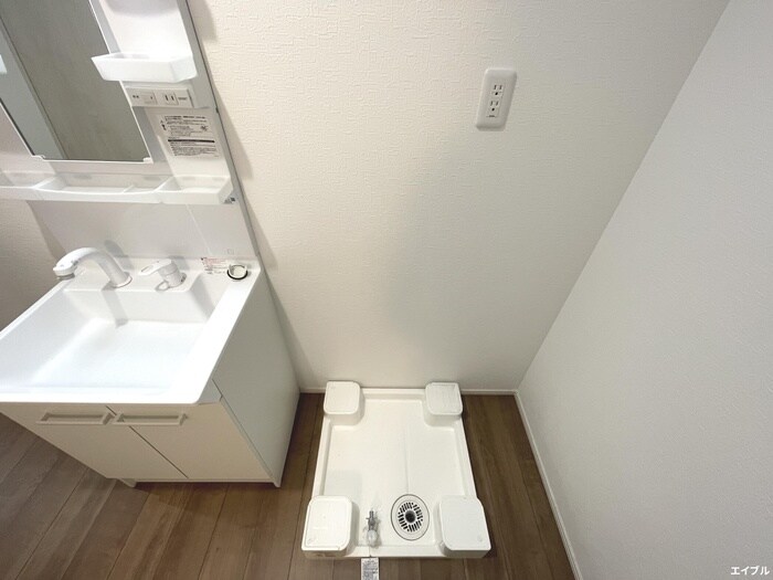 物件内観写真18　(洗濯機置場)