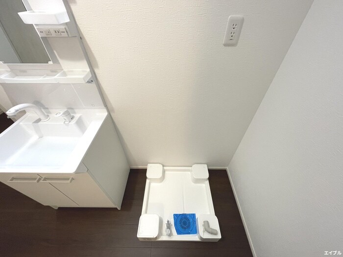 物件内観写真19　(洗濯機置場)