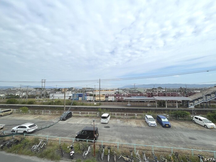 物件内観写真22　(室内からの展望)