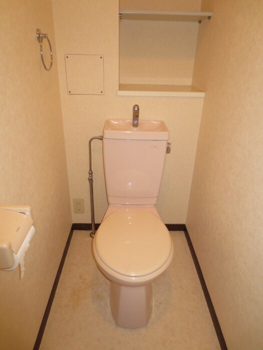 物件内観写真14　(トイレ)