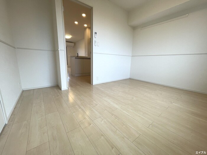 物件内観写真21　(居室)