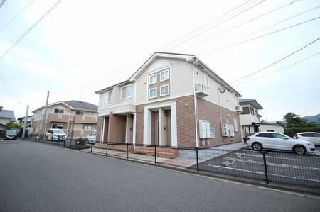 Ｓｏｎｅ Ａｐａｒｔｍｅｎｔ Ｂ外観写真