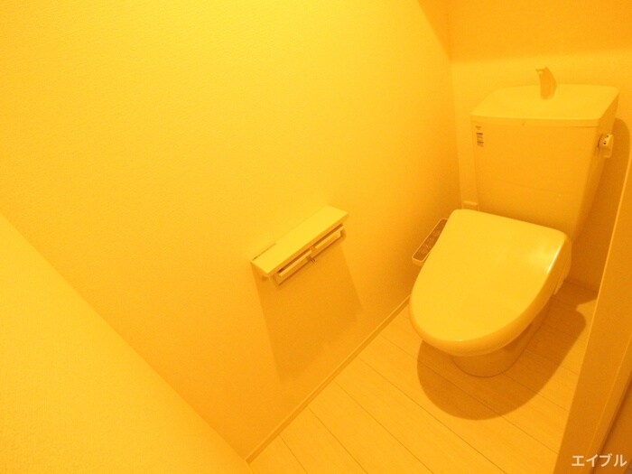 物件内観写真11　(トイレ)