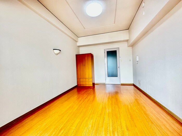 物件内観写真6　(居室)