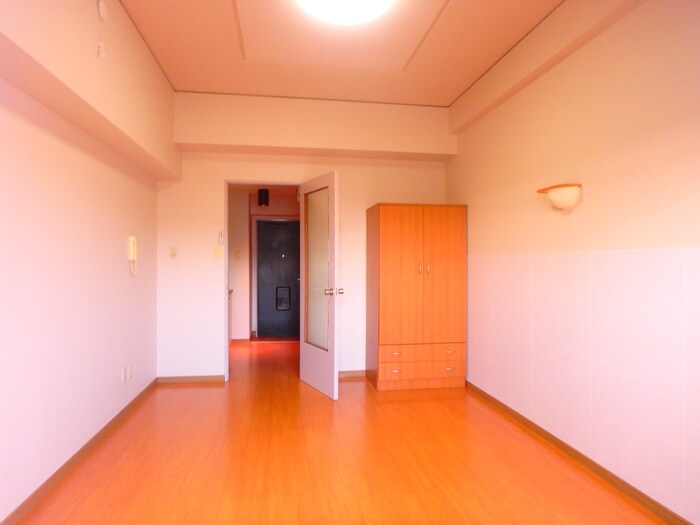 物件内観写真6　(居室)