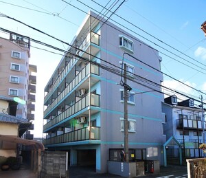 ﾍﾞﾙﾄﾋﾟｱｴｸﾞｾﾞ南福岡（306)外観写真