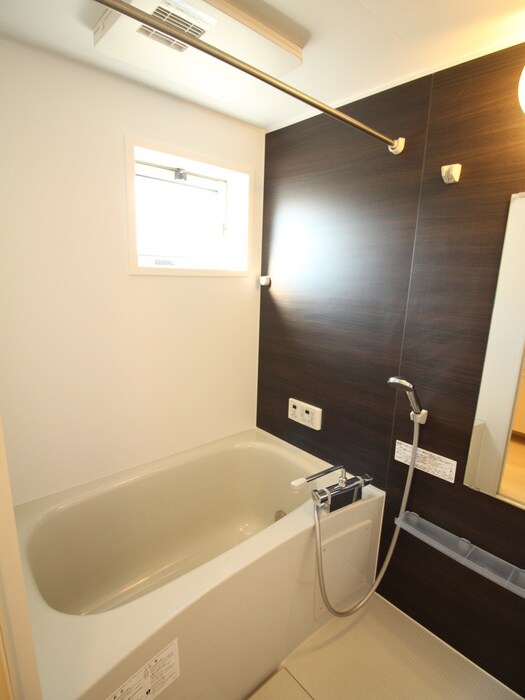 物件内観写真10　(バス／シャワールーム等)