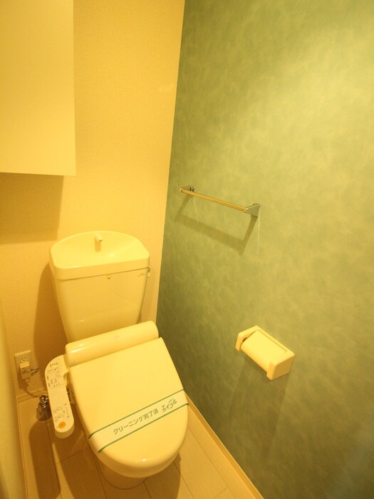 物件内観写真12　(トイレ)