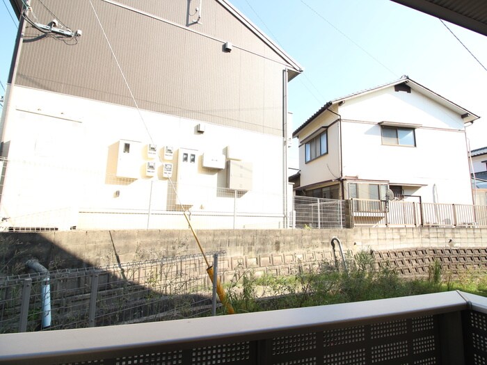 物件内観写真18　(室内からの展望)