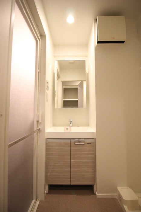 物件内観写真10　(洗面)