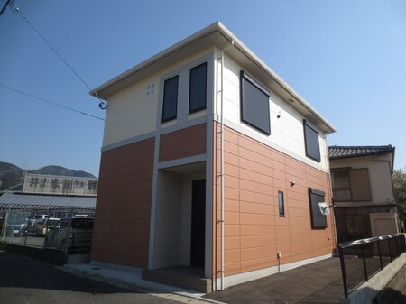 市瀬戸建外観写真