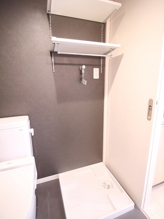 物件内観写真19　(洗濯機置場)