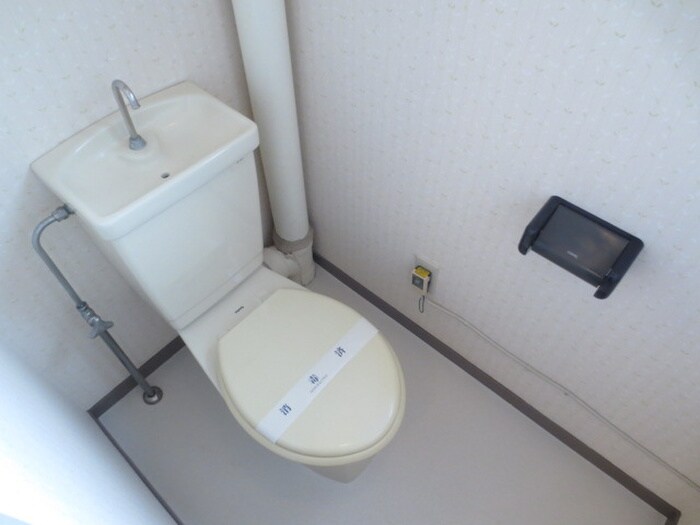 物件内観写真12　(トイレ)