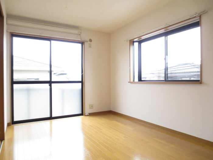 物件内観写真7　(居室)