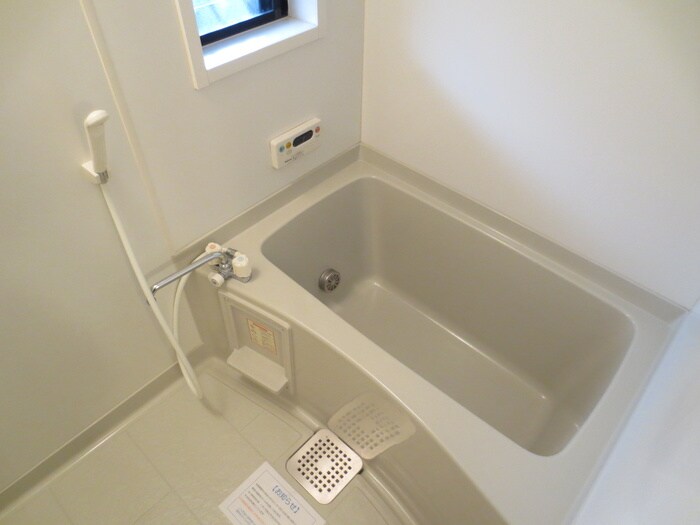 物件内観写真10　(バス／シャワールーム等)