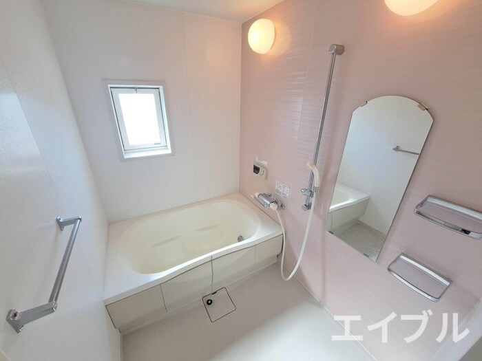 物件内観写真8　(バス／シャワールーム等)