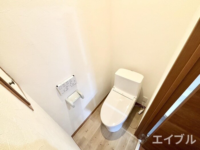 物件内観写真12　(トイレ)