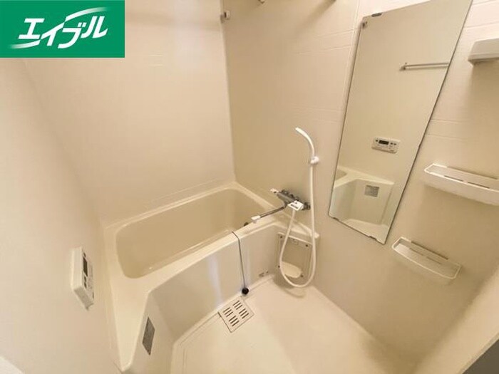 物件内観写真10　(バス／シャワールーム等)