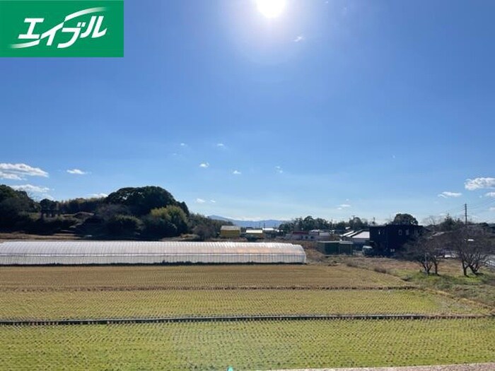 物件内観写真22　(室内からの展望)